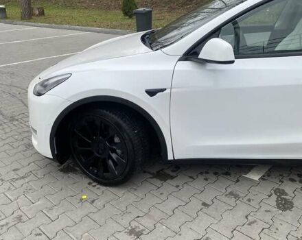 Білий Тесла Model Y, об'ємом двигуна 0 л та пробігом 21 тис. км за 19000 $, фото 29 на Automoto.ua