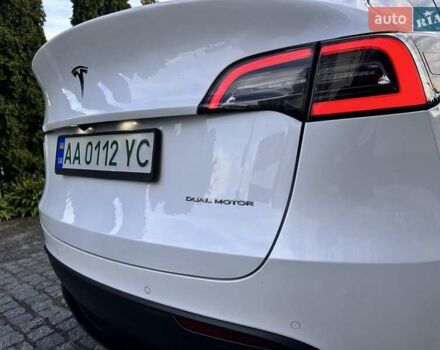 Білий Тесла Model Y, об'ємом двигуна 0 л та пробігом 100 тис. км за 20999 $, фото 24 на Automoto.ua