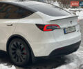 Белый Тесла Model Y, объемом двигателя 0 л и пробегом 62 тыс. км за 30000 $, фото 17 на Automoto.ua