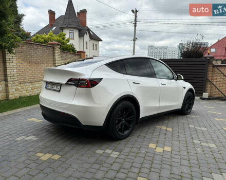 Белый Тесла Model Y, объемом двигателя 0 л и пробегом 98 тыс. км за 23900 $, фото 6 на Automoto.ua