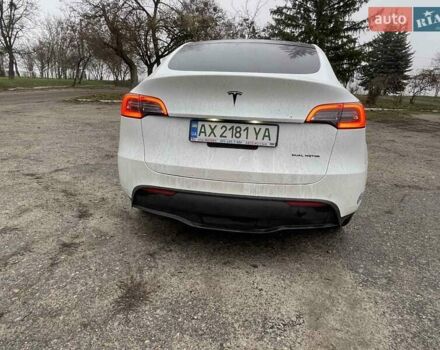 Білий Тесла Model Y, об'ємом двигуна 0 л та пробігом 127 тис. км за 22999 $, фото 5 на Automoto.ua