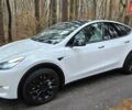 Белый Тесла Model Y, объемом двигателя 0 л и пробегом 71 тыс. км за 27900 $, фото 1 на Automoto.ua