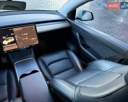 Белый Тесла Model Y, объемом двигателя 0 л и пробегом 132 тыс. км за 20800 $, фото 89 на Automoto.ua