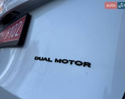 Белый Тесла Model Y, объемом двигателя 0 л и пробегом 132 тыс. км за 20800 $, фото 36 на Automoto.ua