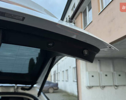 Білий Тесла Model Y, об'ємом двигуна 0 л та пробігом 187 тис. км за 18900 $, фото 34 на Automoto.ua