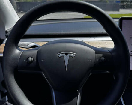 Белый Тесла Model Y, объемом двигателя 0 л и пробегом 79 тыс. км за 26400 $, фото 9 на Automoto.ua