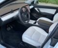 Белый Тесла Model Y, объемом двигателя 0 л и пробегом 49 тыс. км за 24850 $, фото 8 на Automoto.ua