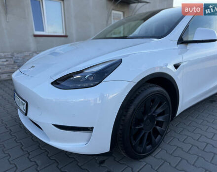 Белый Тесла Model Y, объемом двигателя 0 л и пробегом 110 тыс. км за 21500 $, фото 9 на Automoto.ua