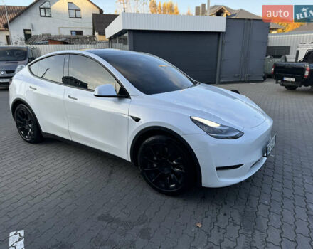 Білий Тесла Model Y, об'ємом двигуна 0 л та пробігом 90 тис. км за 22500 $, фото 1 на Automoto.ua