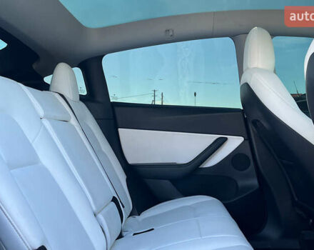 Белый Тесла Model Y, объемом двигателя 0 л и пробегом 73 тыс. км за 24800 $, фото 21 на Automoto.ua