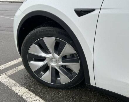 Белый Тесла Model Y, объемом двигателя 0 л и пробегом 32 тыс. км за 30000 $, фото 8 на Automoto.ua