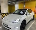 Белый Тесла Model Y, объемом двигателя 0 л и пробегом 47 тыс. км за 26000 $, фото 1 на Automoto.ua