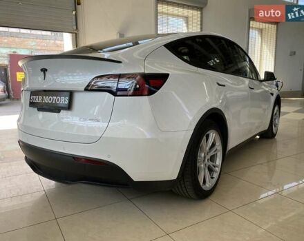 Белый Тесла Model Y, объемом двигателя 0 л и пробегом 58 тыс. км за 26300 $, фото 19 на Automoto.ua