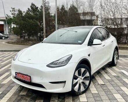 Белый Тесла Model Y, объемом двигателя 0 л и пробегом 79 тыс. км за 24500 $, фото 1 на Automoto.ua