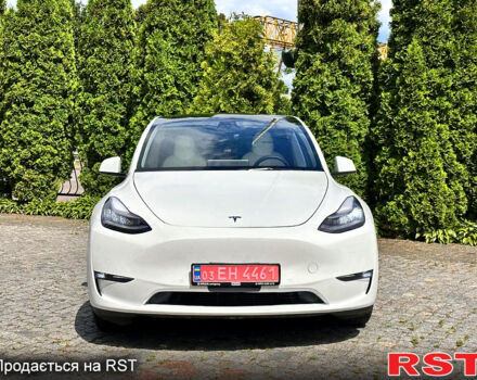 Белый Тесла Model Y, объемом двигателя 0.26 л и пробегом 80 тыс. км за 21500 $, фото 5 на Automoto.ua