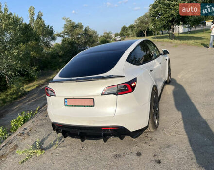 Белый Тесла Model Y, объемом двигателя 0 л и пробегом 68 тыс. км за 36000 $, фото 7 на Automoto.ua
