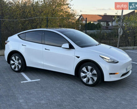 Тесла Model Y 2021 в Хмельницком на Automoto.ua Белый Тесла Model Y, объемом двигателя 0 л и пробегом 83 тыс. км за 25499 $, фото 11 на Automoto.ua