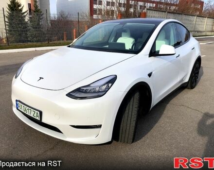 Белый Тесла Model Y, объемом двигателя 0 л и пробегом 44 тыс. км за 38000 $, фото 11 на Automoto.ua