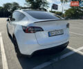 Белый Тесла Model Y, объемом двигателя 0 л и пробегом 155 тыс. км за 20777 $, фото 10 на Automoto.ua