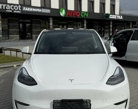 Білий Тесла Model Y, об'ємом двигуна 0 л та пробігом 69 тис. км за 21500 $, фото 2 на Automoto.ua