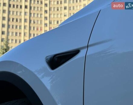 Белый Тесла Model Y, объемом двигателя 0 л и пробегом 36 тыс. км за 30500 $, фото 9 на Automoto.ua