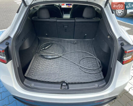 Белый Тесла Model Y, объемом двигателя 0 л и пробегом 78 тыс. км за 22900 $, фото 7 на Automoto.ua