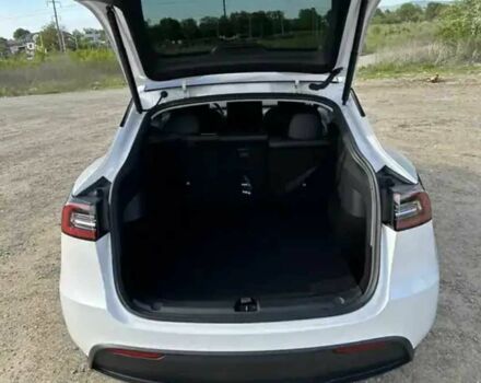 Белый Тесла Model Y, объемом двигателя 0 л и пробегом 113 тыс. км за 21800 $, фото 5 на Automoto.ua