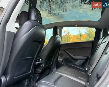 Тесла Model Y 2021 в Николаеве на Automoto.ua Белый Тесла Model Y, объемом двигателя 0 л и пробегом 80 тыс. км за 24999 $, фото 35 на Automoto.ua