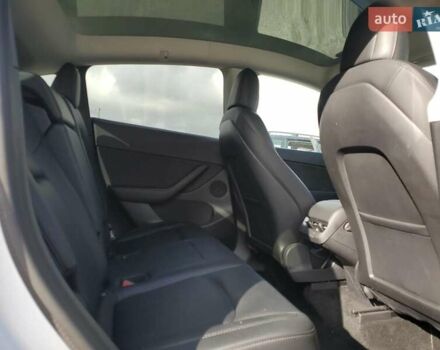 Белый Тесла Model Y, объемом двигателя 0 л и пробегом 43 тыс. км за 10000 $, фото 9 на Automoto.ua