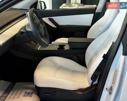 Білий Тесла Model Y, об'ємом двигуна 0 л та пробігом 1 тис. км за 29500 $, фото 14 на Automoto.ua