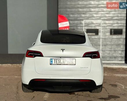 Білий Тесла Model Y, об'ємом двигуна 0 л та пробігом 115 тис. км за 25000 $, фото 8 на Automoto.ua