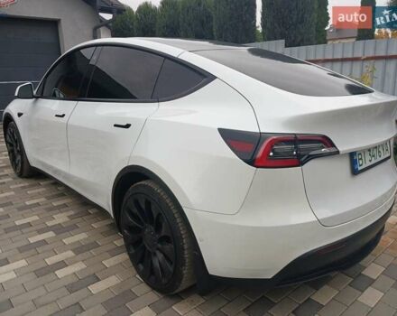 Белый Тесла Model Y, объемом двигателя 0 л и пробегом 195 тыс. км за 26000 $, фото 3 на Automoto.ua