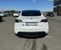 Тесла Model Y 2021 в Киеве на Automoto.ua Белый Тесла Model Y, объемом двигателя 0 л и пробегом 117 тыс. км за 35000 $, фото 4 на Automoto.ua