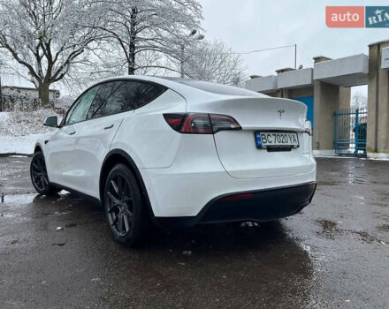 Білий Тесла Model Y, об'ємом двигуна 0 л та пробігом 88 тис. км за 24900 $, фото 6 на Automoto.ua