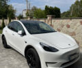 Белый Тесла Model Y, объемом двигателя 0 л и пробегом 55 тыс. км за 28000 $, фото 1 на Automoto.ua