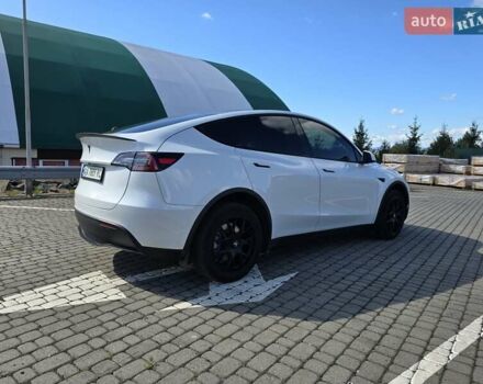 Білий Тесла Model Y, об'ємом двигуна 0 л та пробігом 109 тис. км за 22000 $, фото 33 на Automoto.ua