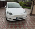 Белый Тесла Model Y, объемом двигателя 0 л и пробегом 166 тыс. км за 23000 $, фото 1 на Automoto.ua