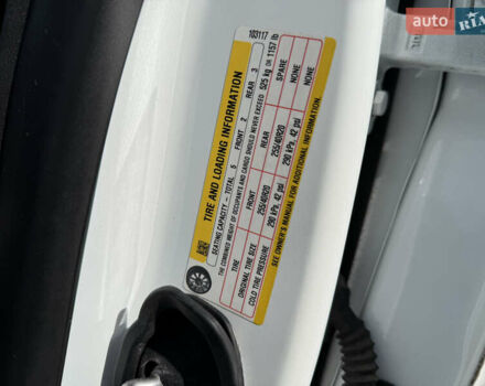 Тесла Model Y 2021 у Краматорске на Automoto.ua Білий Тесла Model Y, об'ємом двигуна 0 л та пробігом 119 тис. км за 19499 $, фото 9 на Automoto.ua