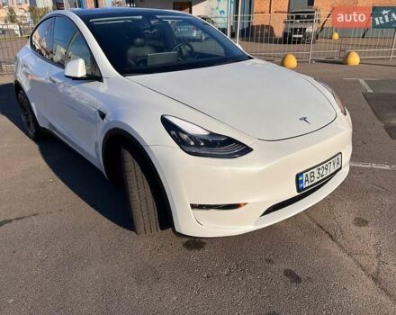 Білий Тесла Model Y, об'ємом двигуна 0 л та пробігом 47 тис. км за 26000 $, фото 2 на Automoto.ua