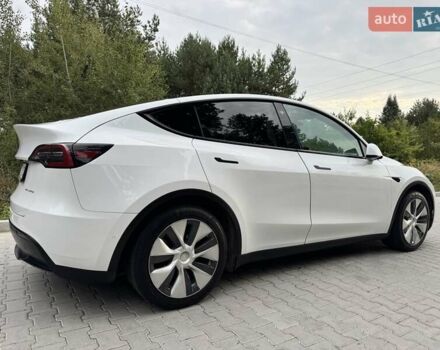 Тесла Model Y 2021 в Львове на Automoto.ua Белый Тесла Model Y, объемом двигателя 0 л и пробегом 102 тыс. км за 24500 $, фото 6 на Automoto.ua