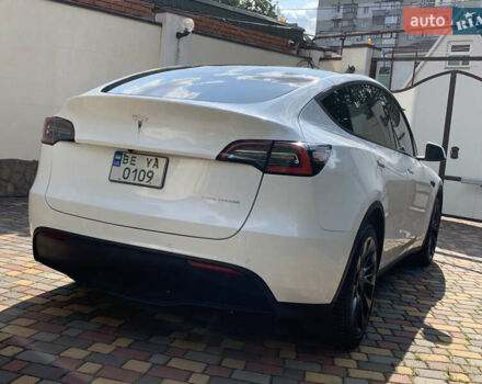 Белый Тесла Model Y, объемом двигателя 0 л и пробегом 52 тыс. км за 21900 $, фото 11 на Automoto.ua