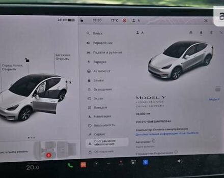 Белый Тесла Model Y, объемом двигателя 0 л и пробегом 39 тыс. км за 32500 $, фото 44 на Automoto.ua