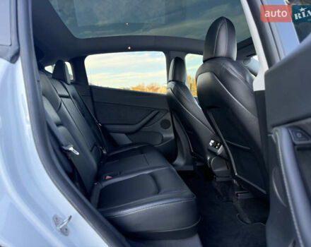 Тесла Model Y 2021 в Хмельницком на Automoto.ua Белый Тесла Model Y, объемом двигателя 0 л и пробегом 83 тыс. км за 25499 $, фото 66 на Automoto.ua