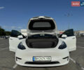 Белый Тесла Model Y, объемом двигателя 0 л и пробегом 155 тыс. км за 20777 $, фото 25 на Automoto.ua
