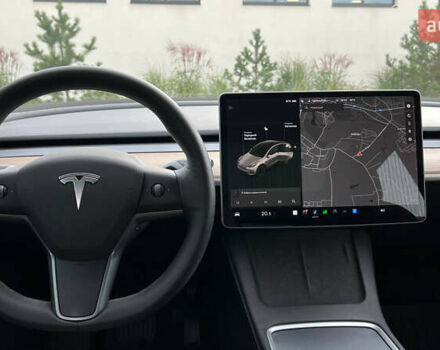 Тесла Model Y 2021 в Луцке на Automoto.ua Белый Тесла Model Y, объемом двигателя 0 л и пробегом 69 тыс. км за 22400 $, фото 27 на Automoto.ua