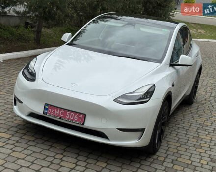 Белый Тесла Model Y, объемом двигателя 0 л и пробегом 122 тыс. км за 21800 $, фото 6 на Automoto.ua