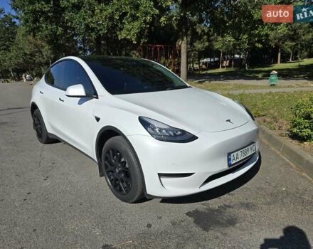 Білий Тесла Model Y, об'ємом двигуна 0 л та пробігом 109 тис. км за 22000 $, фото 66 на Automoto.ua