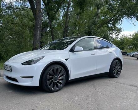 Белый Тесла Model Y, объемом двигателя 0 л и пробегом 52 тыс. км за 34700 $, фото 1 на Automoto.ua