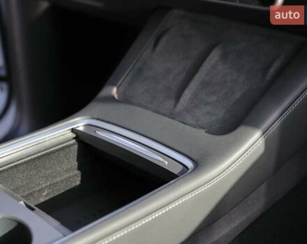 Білий Тесла Model Y, об'ємом двигуна 0 л та пробігом 9 тис. км за 53900 $, фото 19 на Automoto.ua