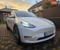 Тесла Model Y 2021 в Ровно на Automoto.ua Белый Тесла Model Y, объемом двигателя 0 л и пробегом 133 тыс. км за 22000 $, фото 1 на Automoto.ua
